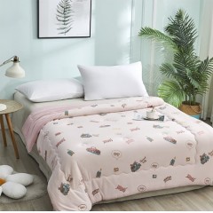 洁丽雅 萌趣抗菌大豆被 1500g 150*200cm CP1011-1