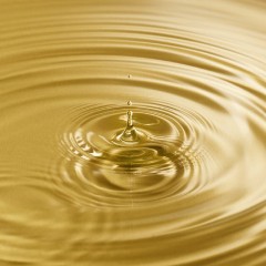 雅诗兰黛 白金级精萃紧颜精华水200ml（白金精粹水）