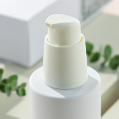 茱莉蔻舒缓洁面乳霜（乳液） 200ml （新/老包装）