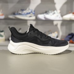 李宁  运动鞋  AGLV040