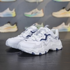 李宁  运动鞋  AGCV399