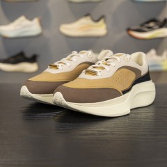 李宁  运动鞋  ALJU001