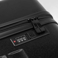 锐步 劲行 行李箱  20寸 RB257500M