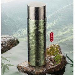 希诺 纯钛真空杯 700ml  XN-T380