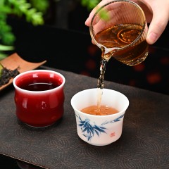 郎红羊脂玉主人杯两件套 郎红主人杯+羊脂玉主人杯