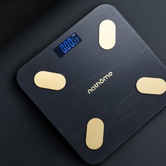 北欧欧慕 智能体脂秤 260*260*23mm NM-TZ3102