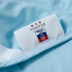 富安娜 帝梵素色空调被 152*210cm（250g）