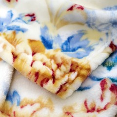 富安娜 多功能法兰绒午休毯落英缤纷 80*120cm