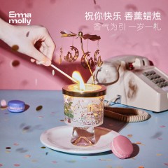 艾玛莫莉 momo祝你快乐香氛蜡烛礼盒（走马灯款）