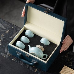 宏裕 三昧茶韵-1将军壶4杯皮盒套装 JHY-CJ-188-1