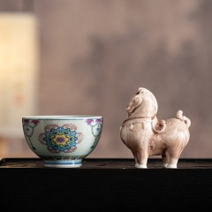 宏裕  驹影茶欢大号斗彩茶杯陶瓷摆件居家礼盒套装 HYXQ1081